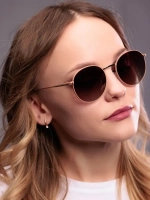 Солнцезащитные очки с поляризацией 2025