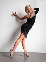 Платье для танцев с бахромой