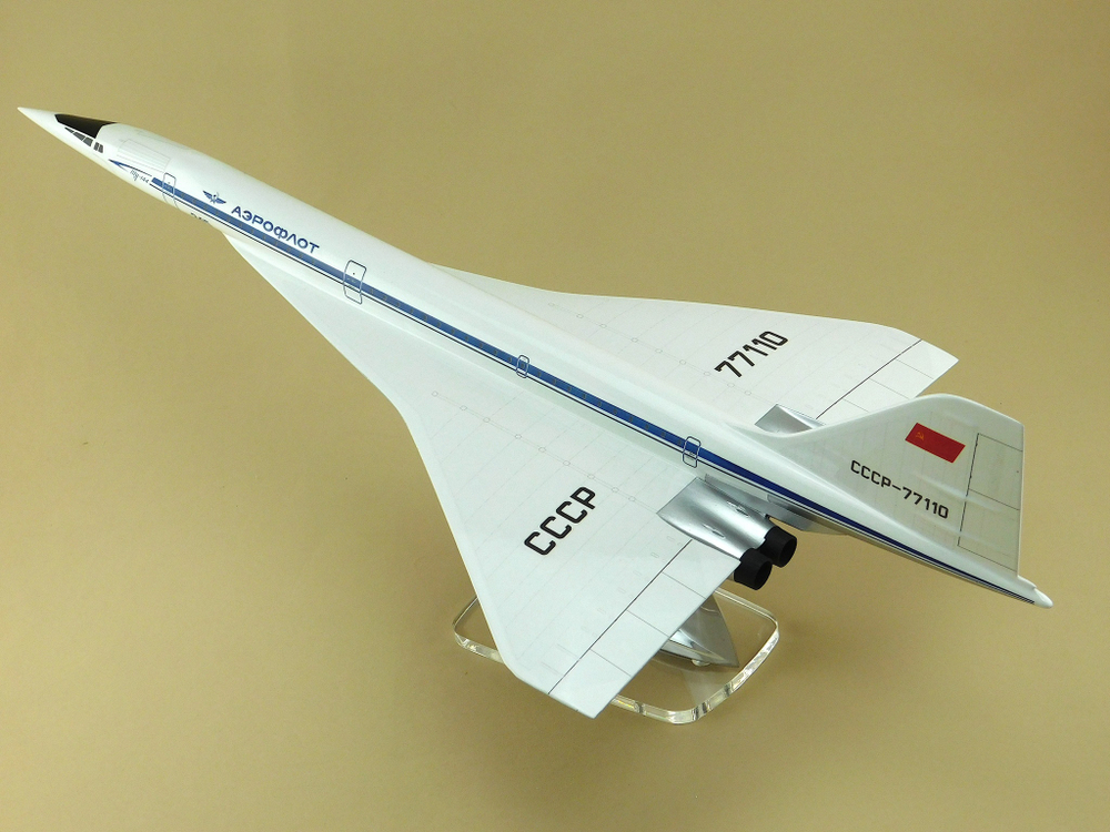 Модель самолета Ту-144 (М1:100, Аэрофлот СССР-77110)