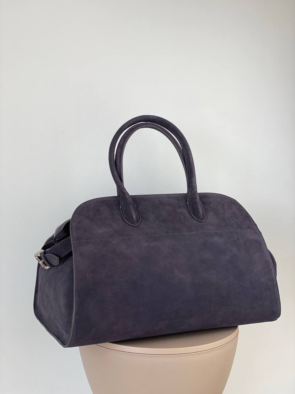 СУМКА ИЗ НАТУРАЛЬНОЙ ЗАМШИ