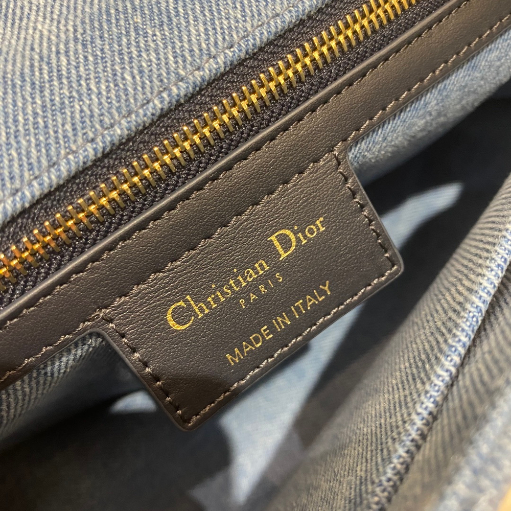 Christian Dior Caro Bag 25 cm
