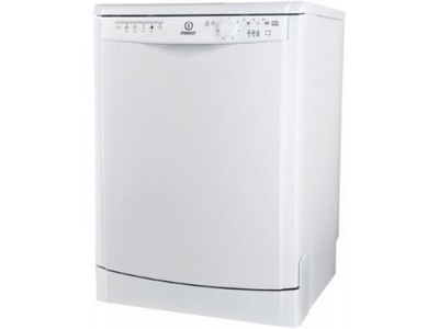 Посудомоечная машина Indesit DFG 26B10