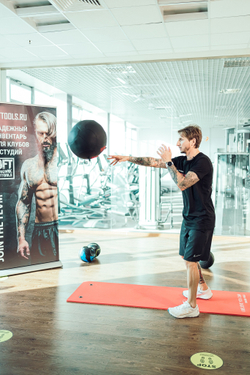 Тренировочный мяч Wall Ball Deluxe 3 кг