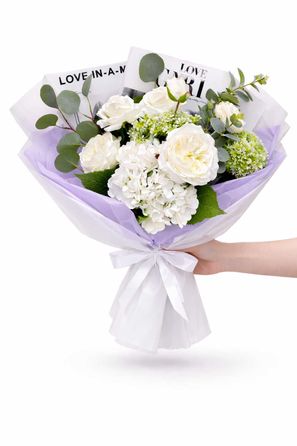 Быстро сборная упаковка в пленке. Форма №5 ГЛАМУР. Цвет: МАТОВАЯ пленка с СИРЕНЕВОЙ тишью. размер букета: +/- в50, ш40