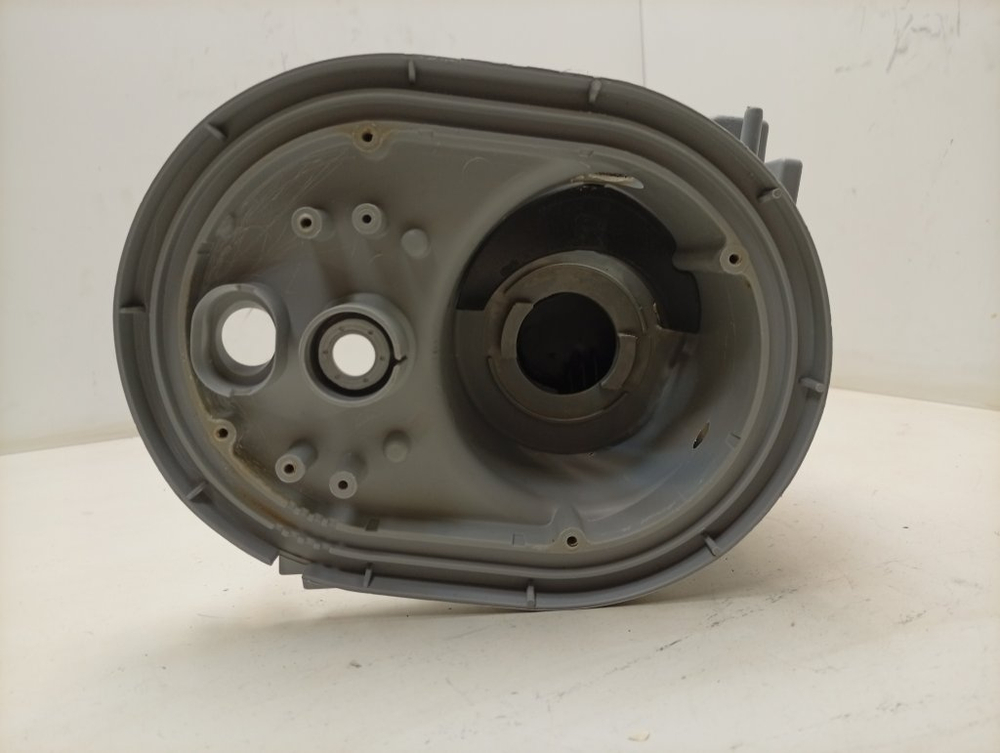 LFTA+5H1741 ктп11 Чаша поддона для посудомоечной машины Ariston Indesit C00256555 б/у