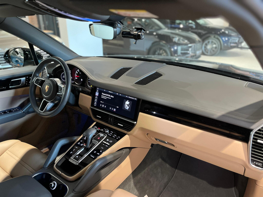 Porsche Cayenne, 2020