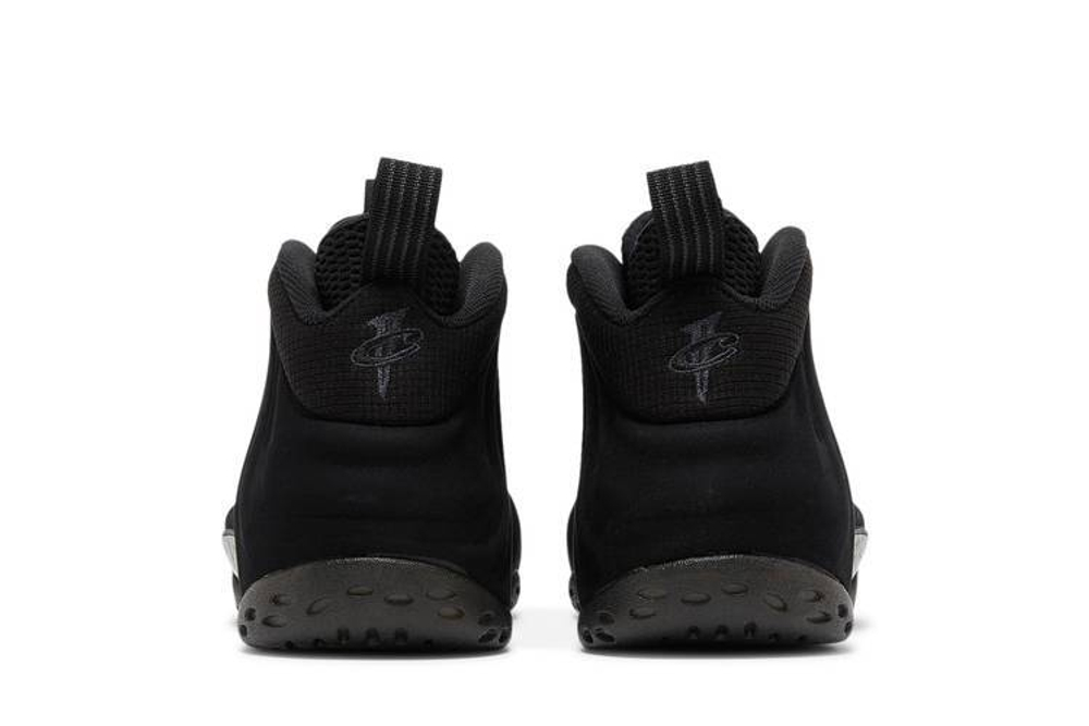 Nike foamposite triple black sale