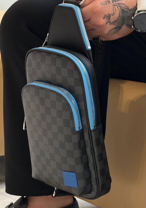 Нагрудная сумка-слинг Louis Vuitton Avenue