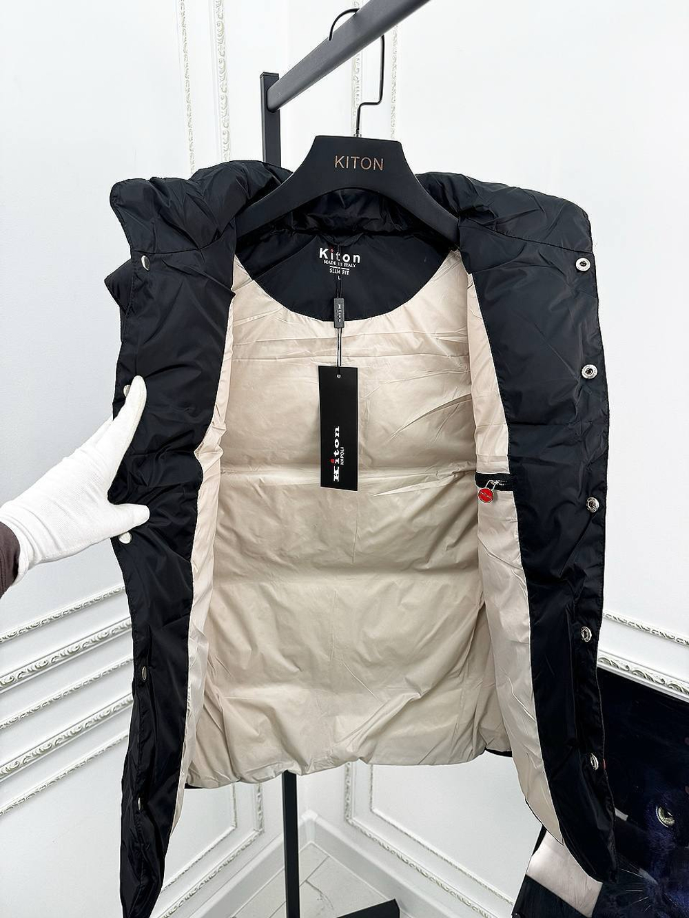 Безрукавка Kiton
