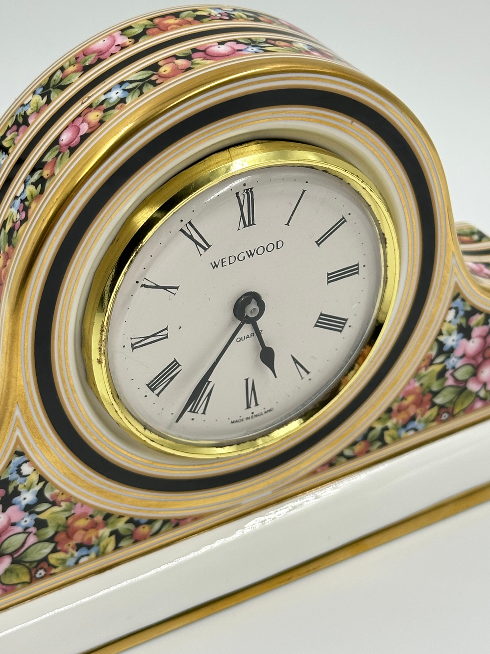 Часы Wedgwood, Clio