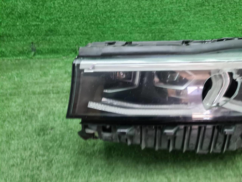 Фара левая BMW 7er G11 G12 (2019-2022) LED
