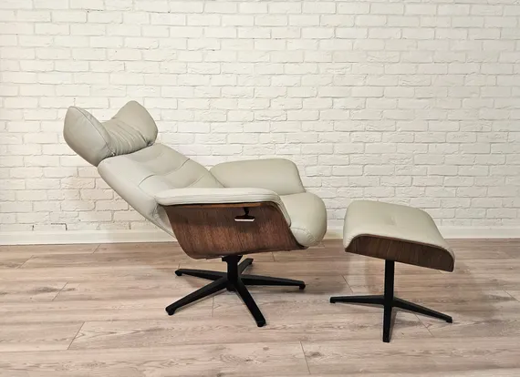 Кресло-реклайнер с оттоманкой Timeout, натуральная серо-бежевая кожа