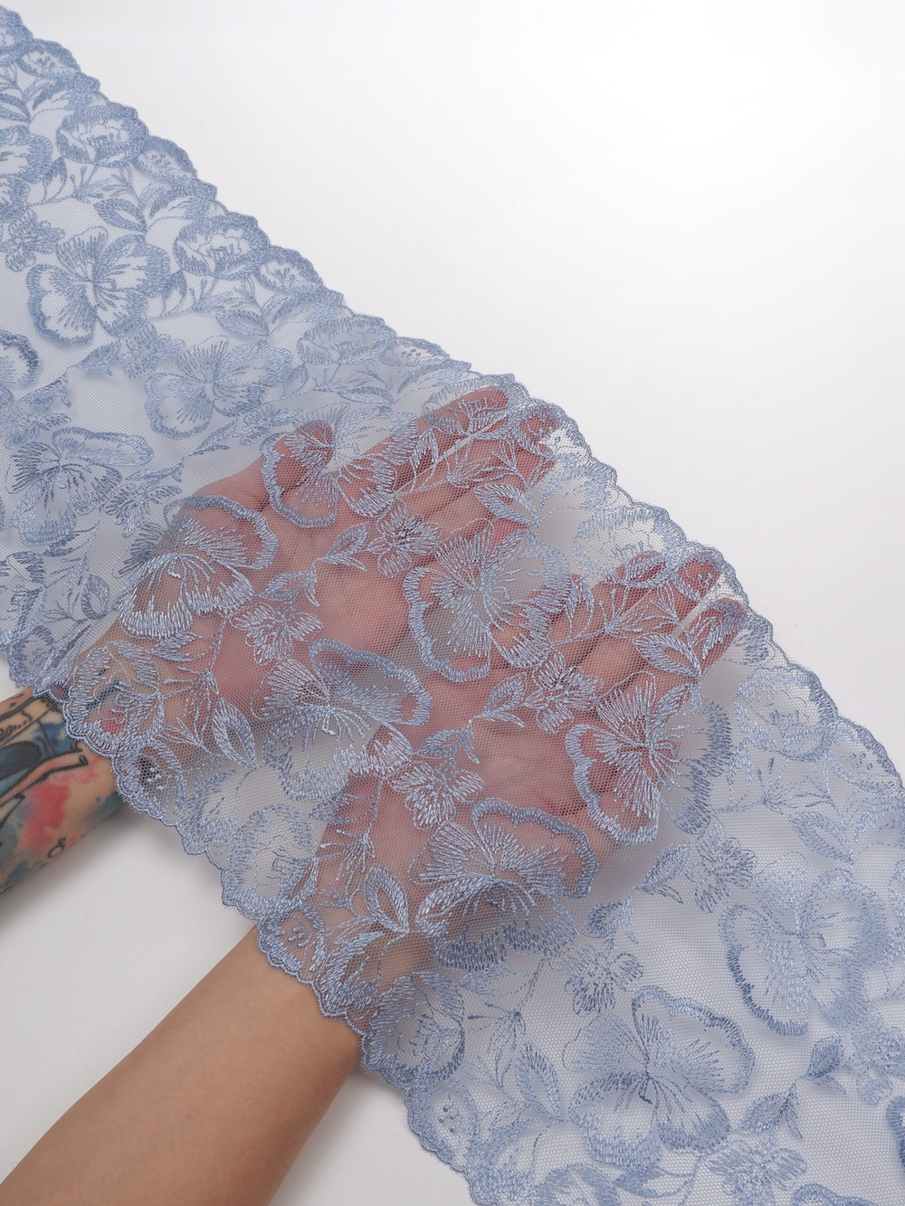 Кружево вышивка на сетке исландский голубой неэластичная ширина 22 см