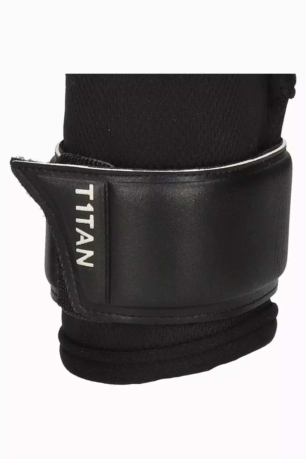 Вратарские перчатки T1TAN Fluo Beast 3.0 Junior - черный