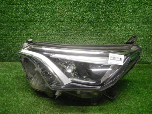 Фара левая Toyota Rav 4 CA40 (2015-2019) LED