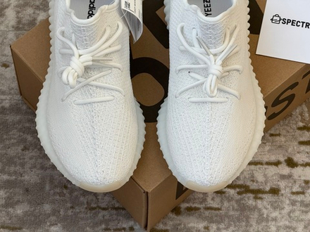 Yееzy Boost 350 V2 Triple White
