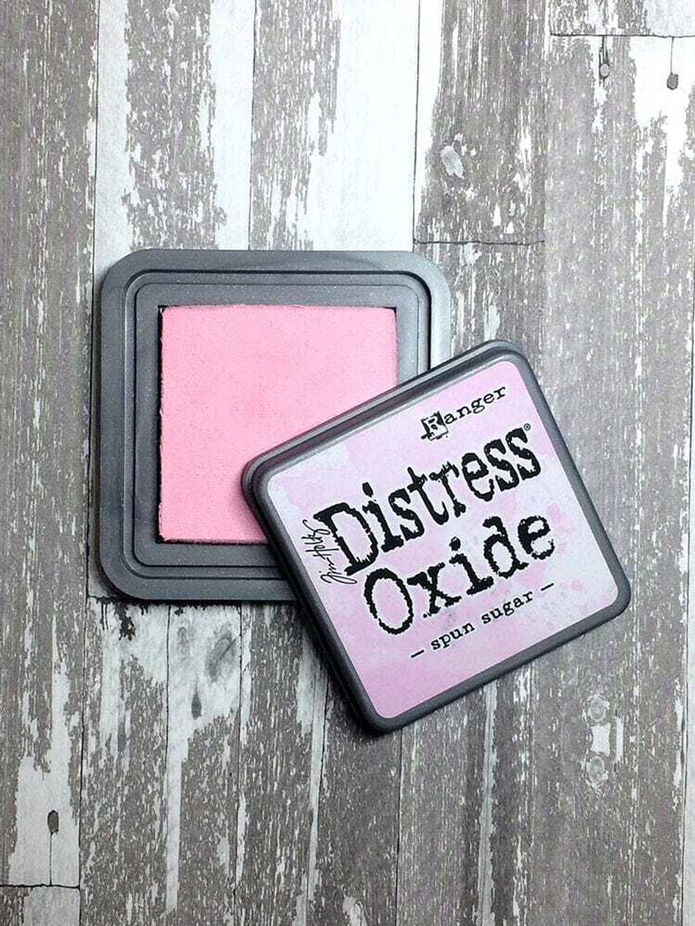 Distress Oxide Pad. Spun Sugar