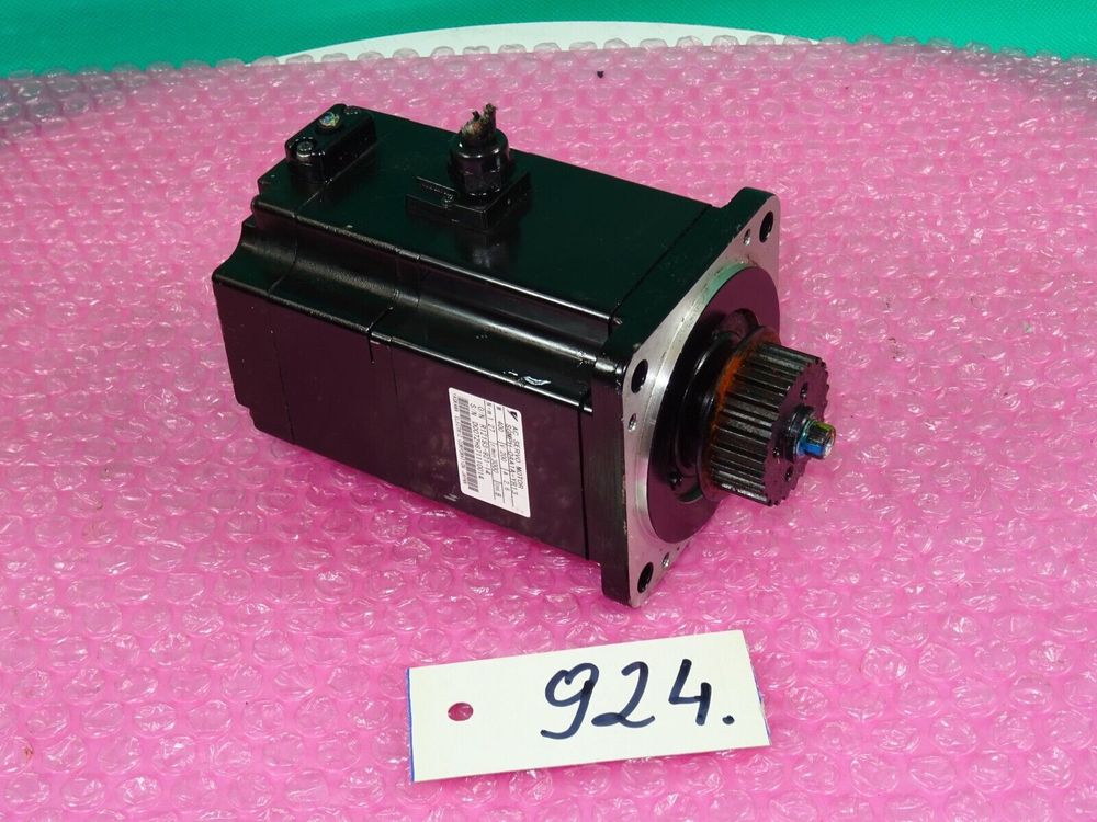 YASKAWA SGMPH-04A1A-YR13