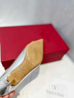 Valentino Vlogo Pump 8 cm