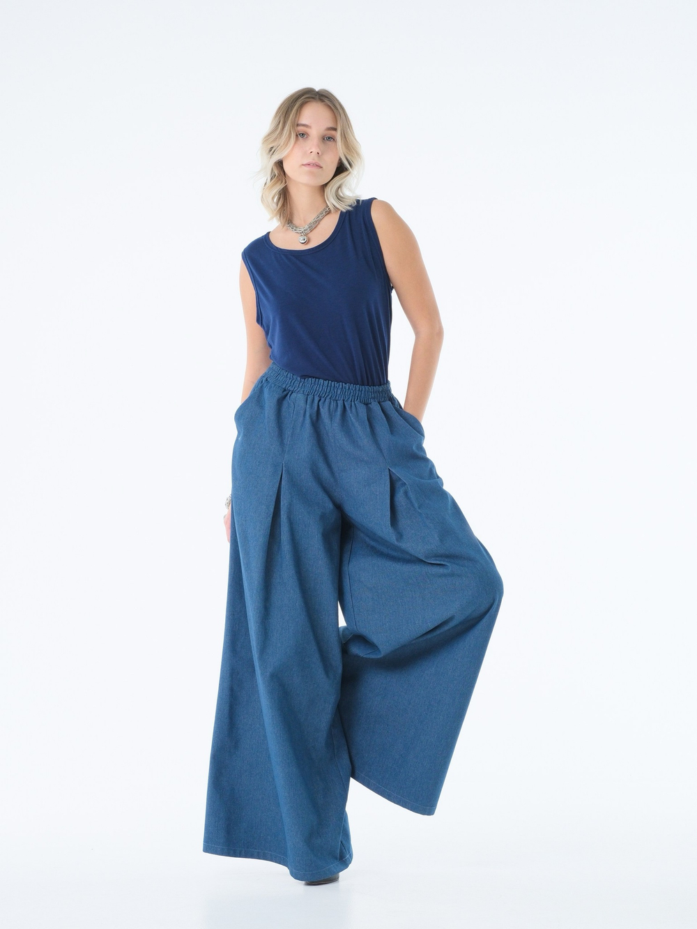 Юбки -брюки /джинс /синий( кушак продается отдельно )