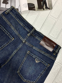 Джинсы Emporio Armani