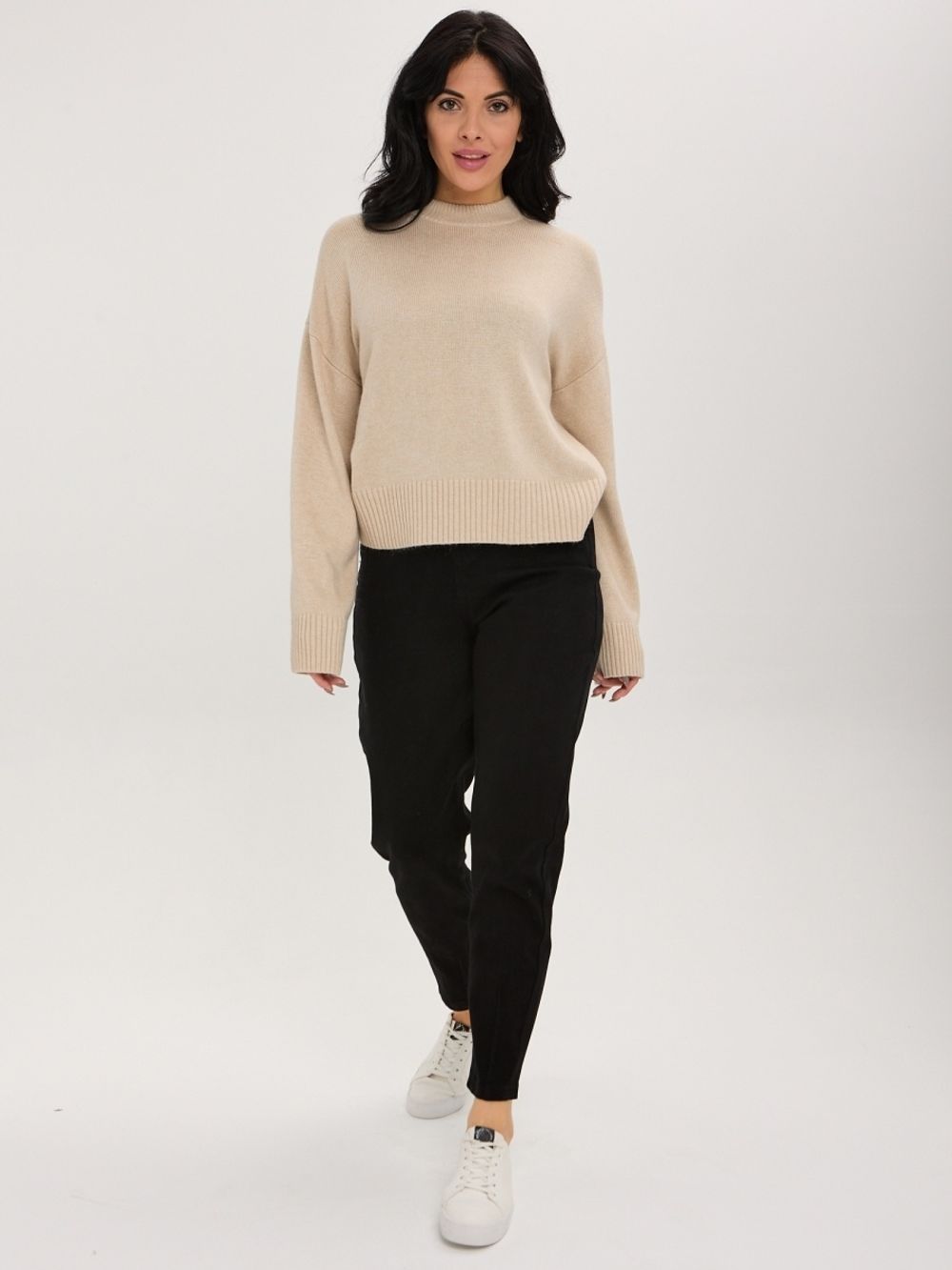 Джинсы бананы