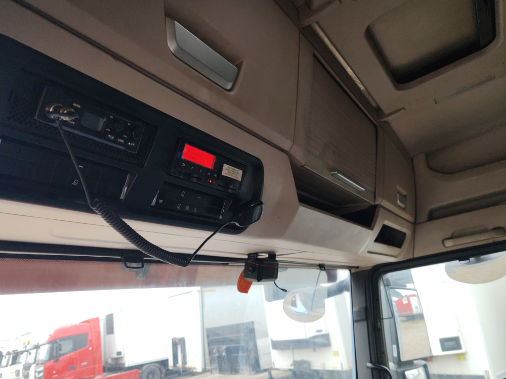 SITRAK C7H 6x4 Седельный тягач ZZ4256V364HE (Дизельный, 12,4 л, 480 л.с., АТ)