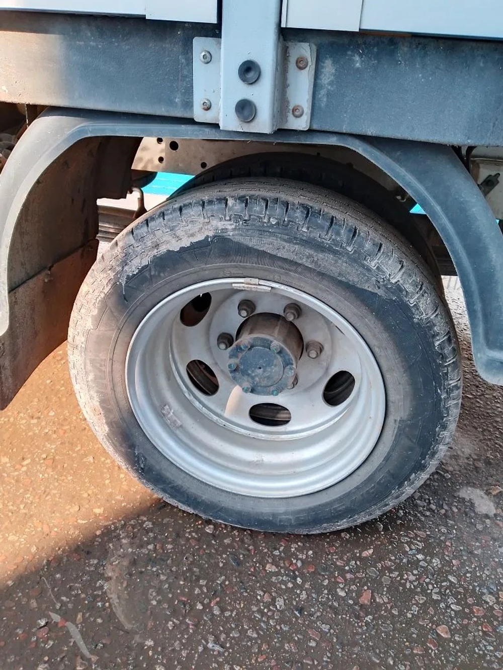 SOLLERS ATLANT Бортовой (Евроборт) M209-C1AA (Борт/Тент, Дизельный, 2,7 л, 150 л.с. МТ)