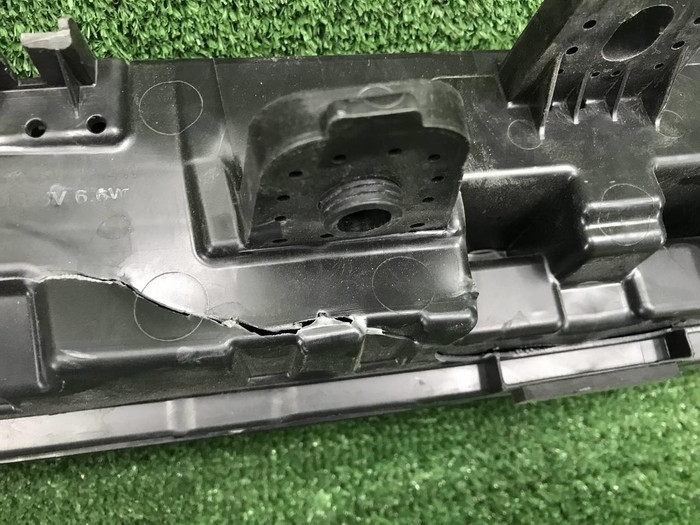 ДХО центральный Lixiang L6 (2024-н.в.) LED