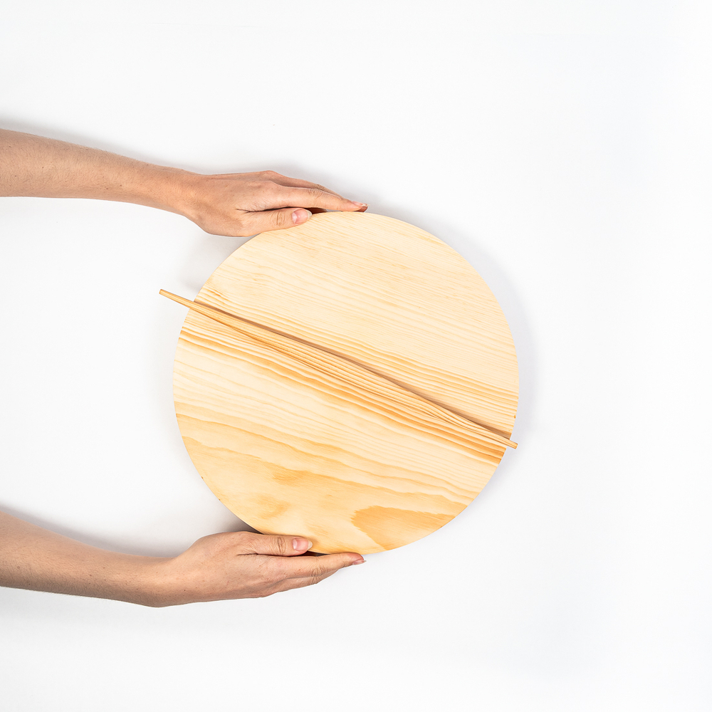 Скалка с основанием для раскатки теста из древесины сибирского кедра. RPN8