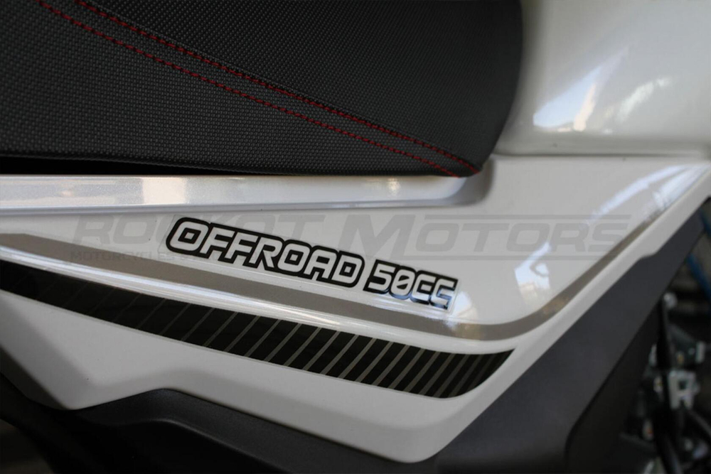 Мопед ROCKOT ALPHA OFFROAD M-11 LUX+ (LED) (белый глянцевый)
