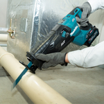 Пила сабельная аккум., XGT BL 40В, ход 32 mm, рез 255мм, поддержка оборотов, эл. тормоз, XPT, AVT, 2 Makita JR002GZ