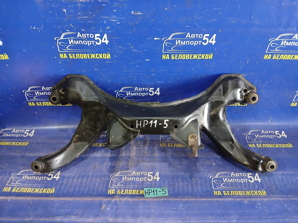 Балка передняя поперечная NISSAN PRIMERA 1998