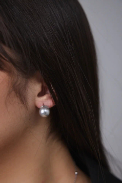 Серьги светло-серые жемчужины на замке скоба