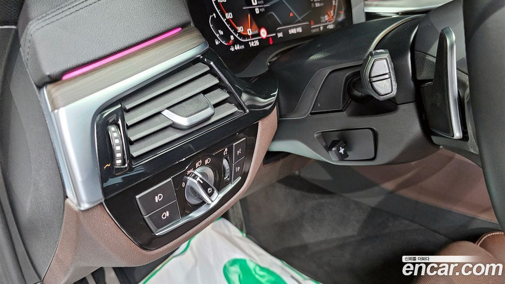 BMW 5 Series (G30) 530i M Sports Plus (12.2019)