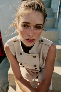 ZARA МИНИ-ПЛАТЬЕ С НАВЕСНЫМИ ПЕТЛЯМИ ИЗ ЛЬНА, СВЕТЛО-БЕЖЕВЫЙ