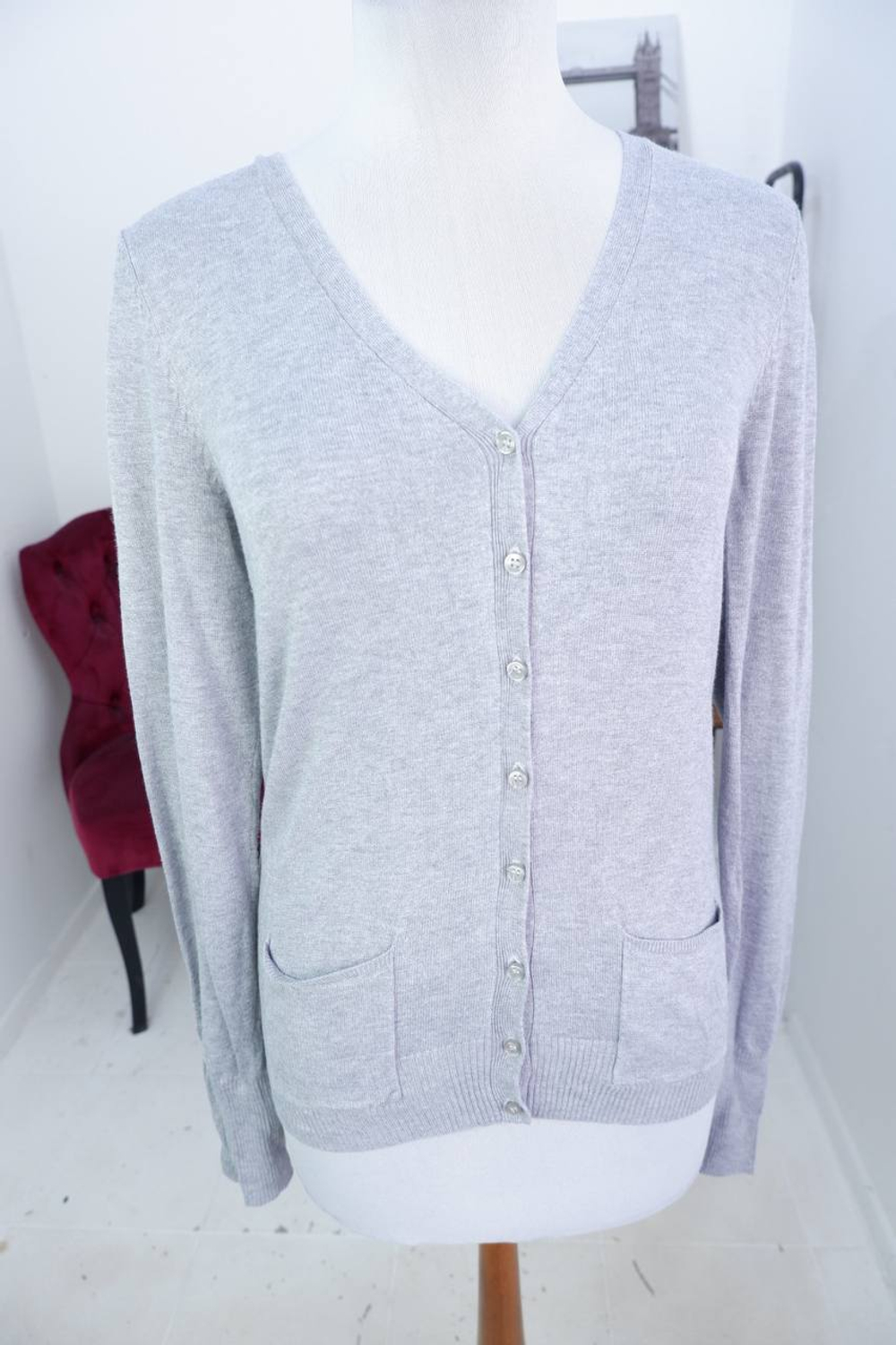 Кардиган Colours of the world серый, маркировка S, визуально 44 размер