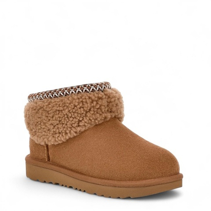 UGG Classic Ultra Mini Maxi Curly Boot Chestnut