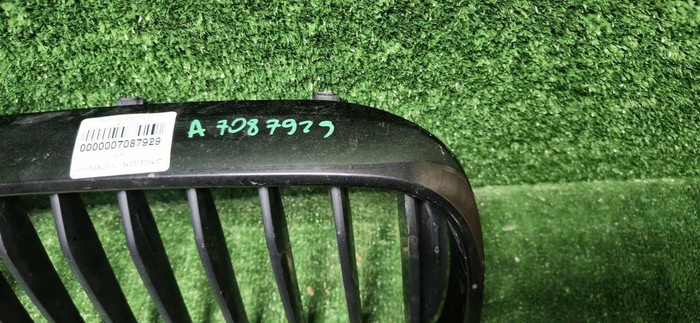 Решетка радиатора правая BMW 5er G30 (2017-2020)