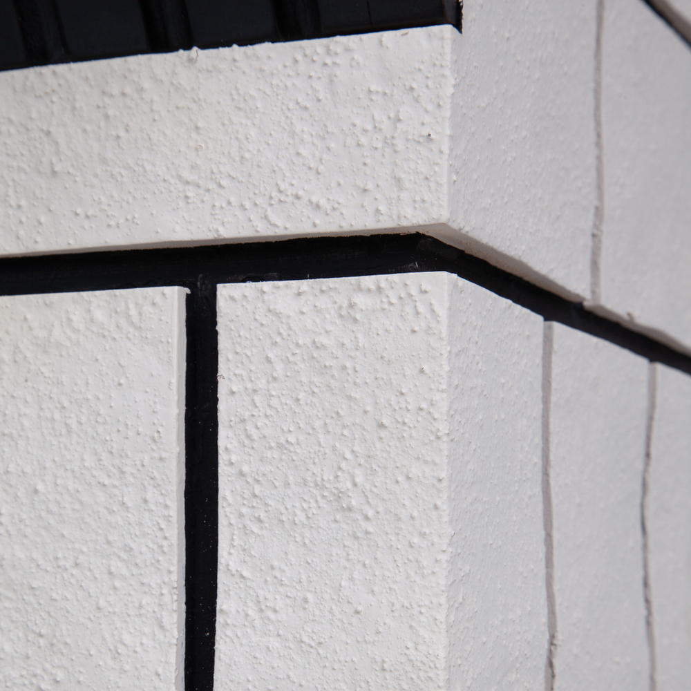 Каминокомплект Real Flame Stone STD AO-297 с очагом Majestic Lux Brass