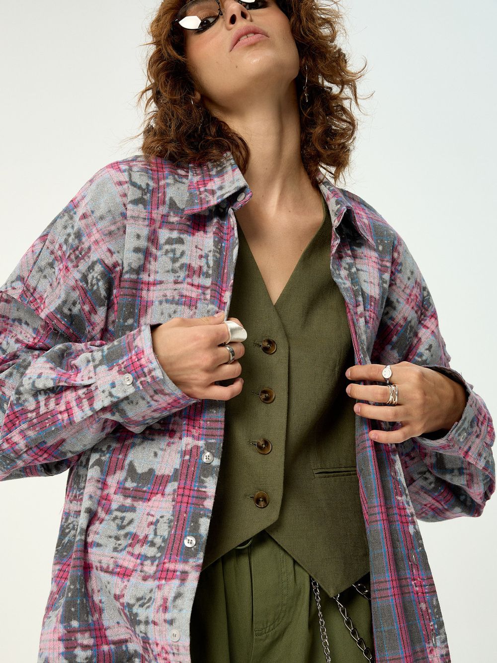 Рубашка Kraizy Stripes Destroy серо-розовая