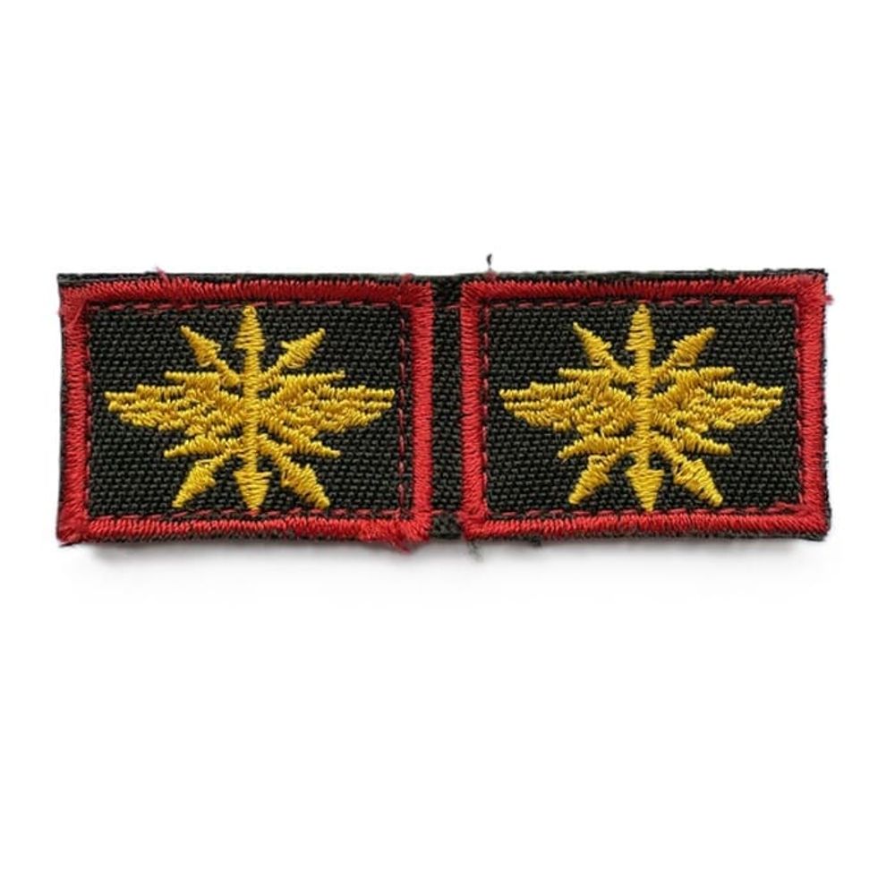 Нашивка петличная на липучке Войска связи красный кант