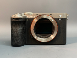 Sony A7C II 2000 кадров