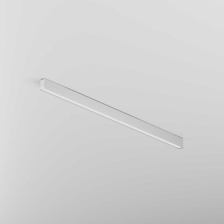 Линейный светильник Maytoni Technical LL311037