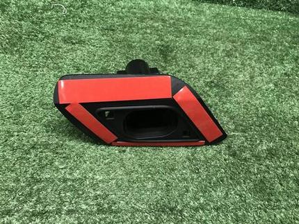 Стакан форсунки омывателя правый VW Caddy 4 15-20