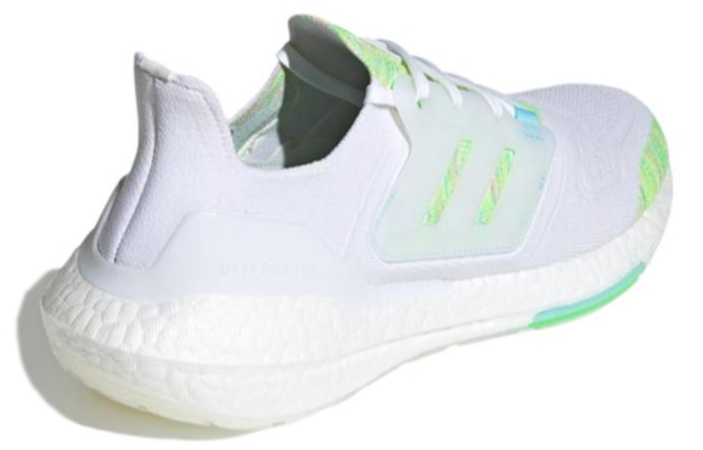 Кроссовки Adidas Ultraboost 22