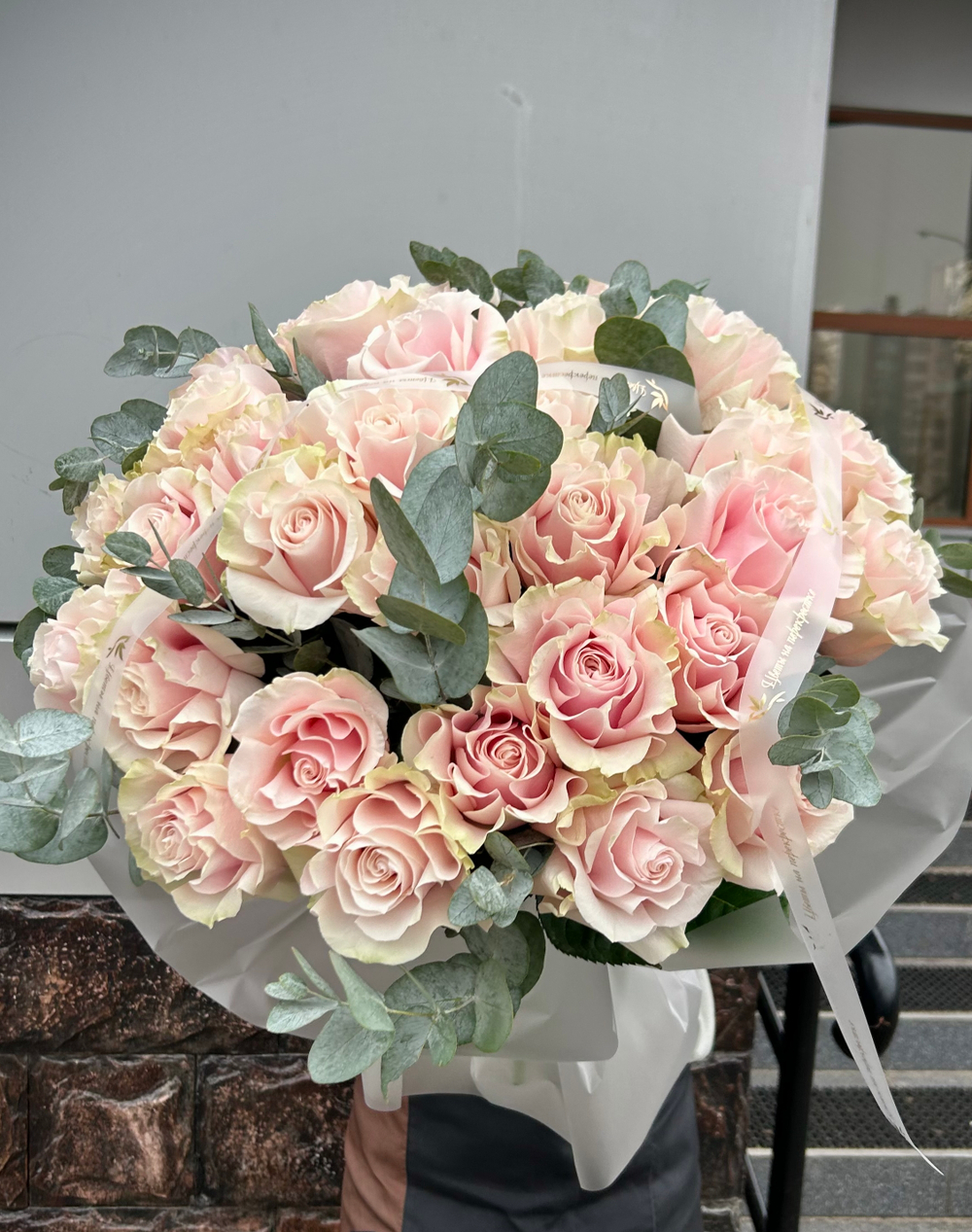 Букет из 31 французской розы