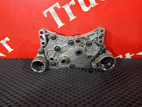 Насос масляный