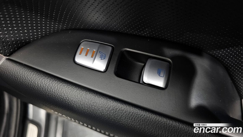 Genesis G70 2.2D (10.2019)