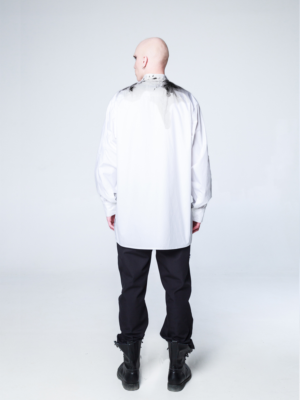 Рубашка "Смородина" с окрашиванием. Бело-черная